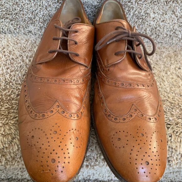 Gucci Men\'s Tan Leather Wingtip Oxford Shoes. main image 10